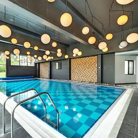 Three Mountains Penthouse Apartment 647 拉兹洛格 外观 照片